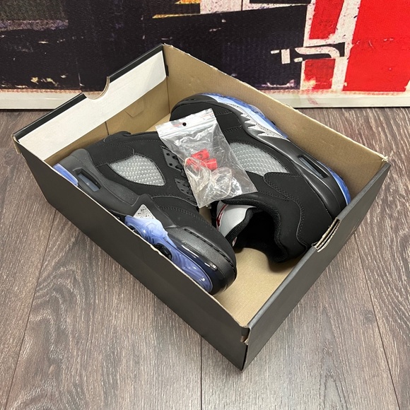 2020 Nike Air Jordan V 5 Low G Golf Black / Metallic Silver / White CU4523 003 - Picture 10 of 11